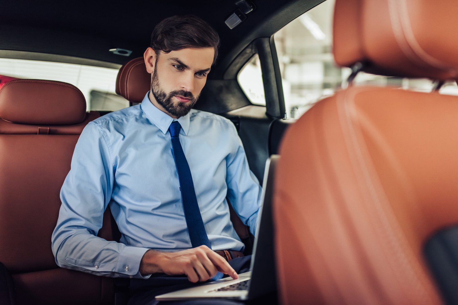 Book taxi in Goa online